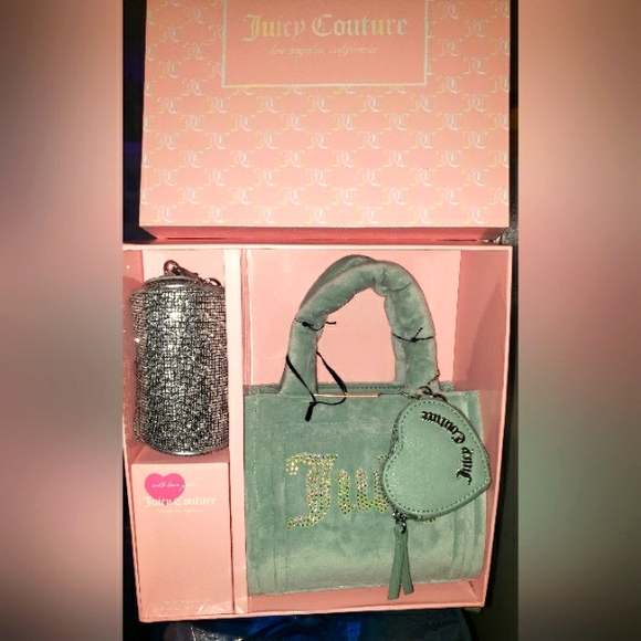 Juicy Couture Handbags - JUICY COUTURE BAG GIFT BUNDLE NWT.